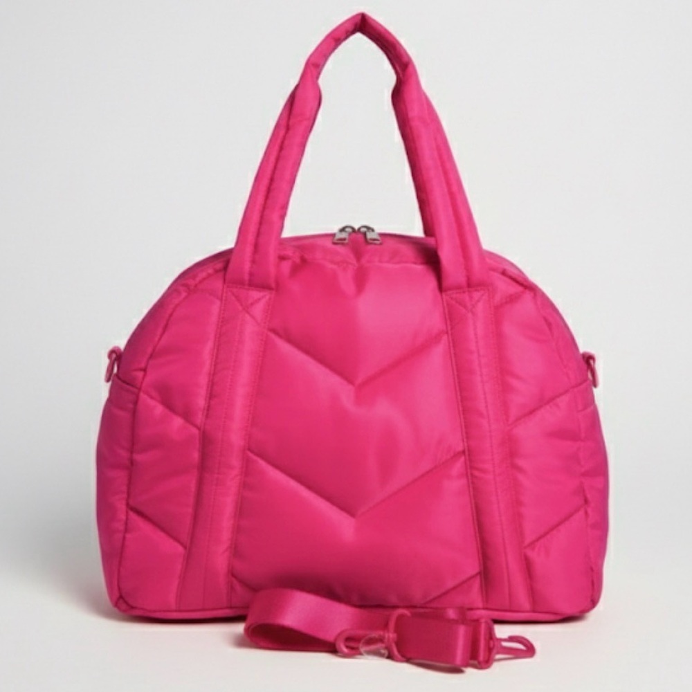🆕 Wild Fable - Pink Chevron Quilted Puffer Weekender / Duffle Bag